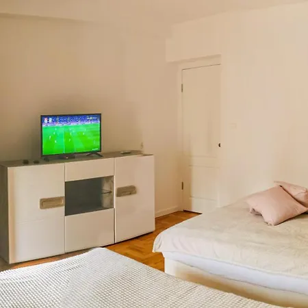 Pleasure Place 2 Διαμέρισμα