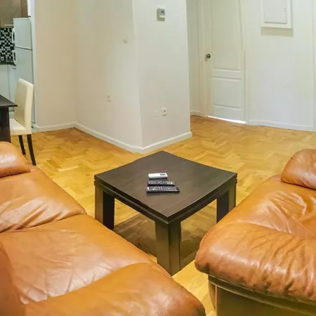 Διαμέρισμα Pleasure Place 2