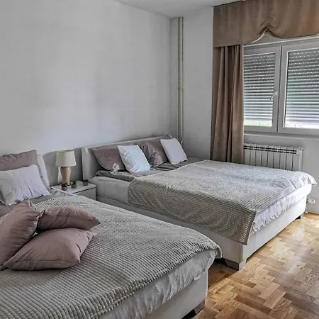 Διαμέρισμα Pleasure Place 2